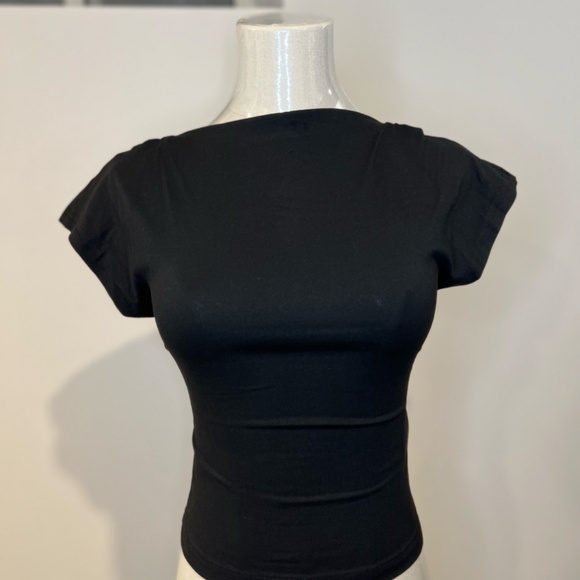🖤 Black Wide Back Dip Deep Plunging Short Sleeve Stretchy Cute Shirt Summer - Picture 2 of 6